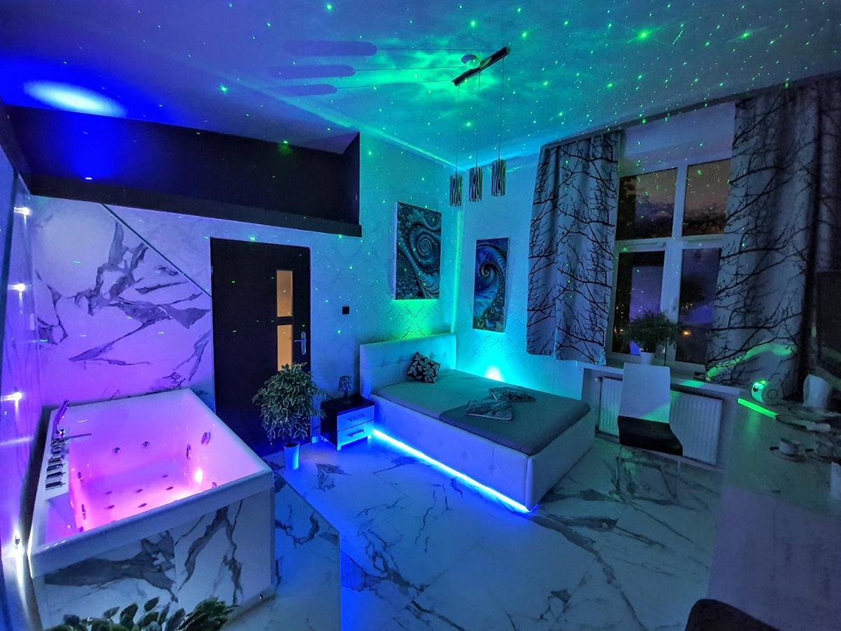Apartament Z Jacuzzi Krakow Rynek Экстерьер фото