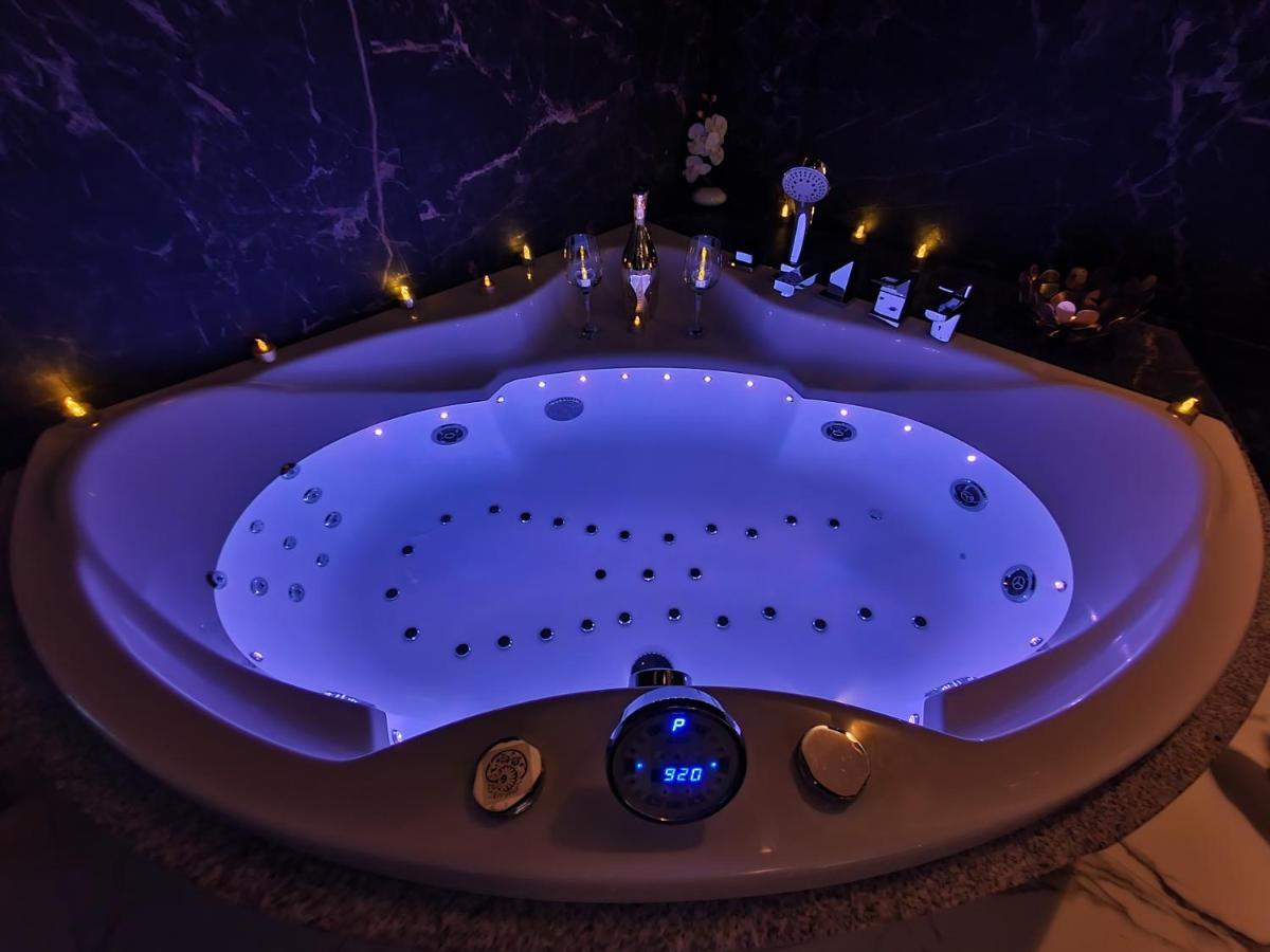 Apartament Z Jacuzzi Krakow Rynek Экстерьер фото